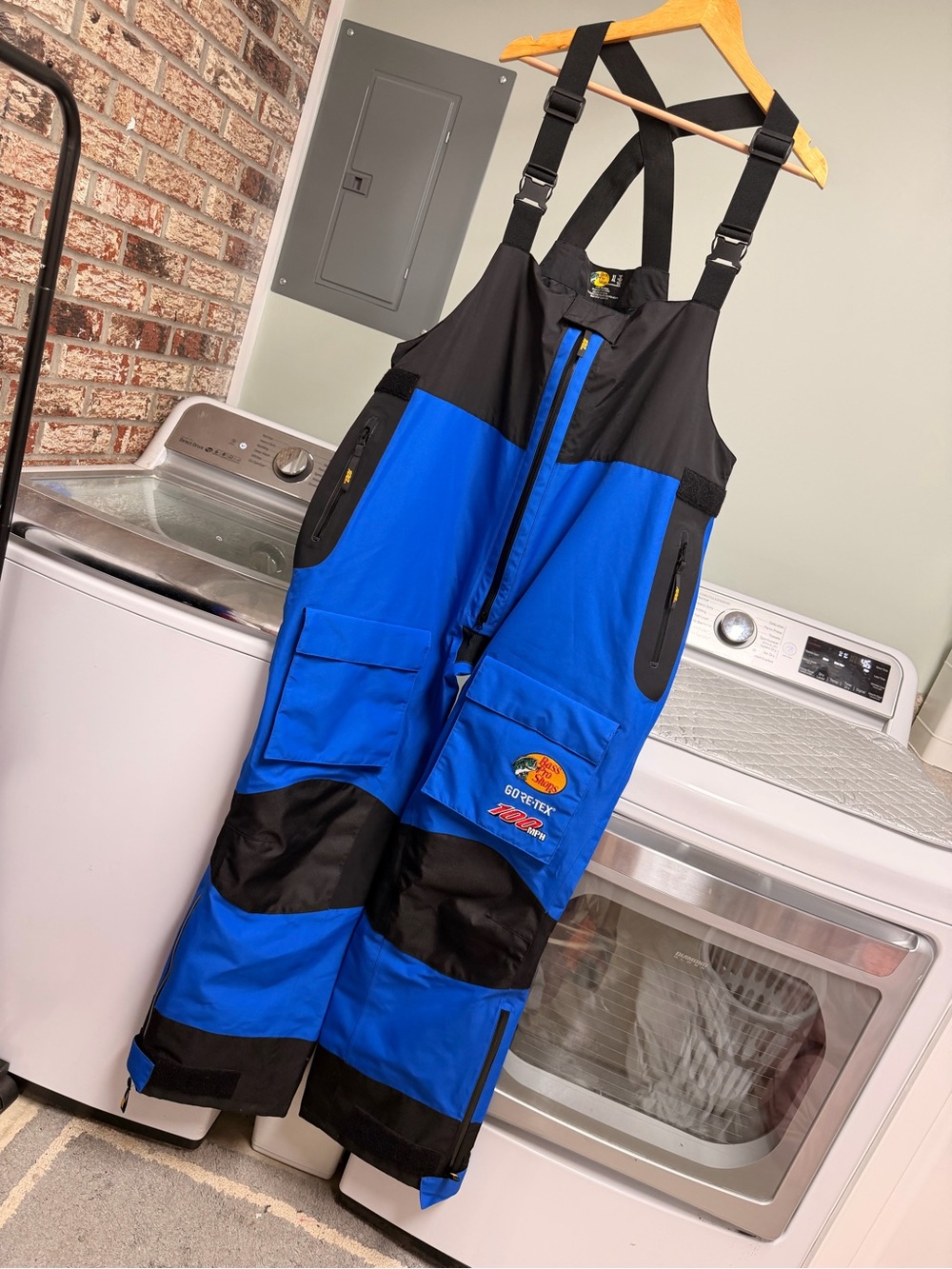 Bass Pro Shops Men’s 100 mph rain bibs Waterproof Blue/Black Size XL